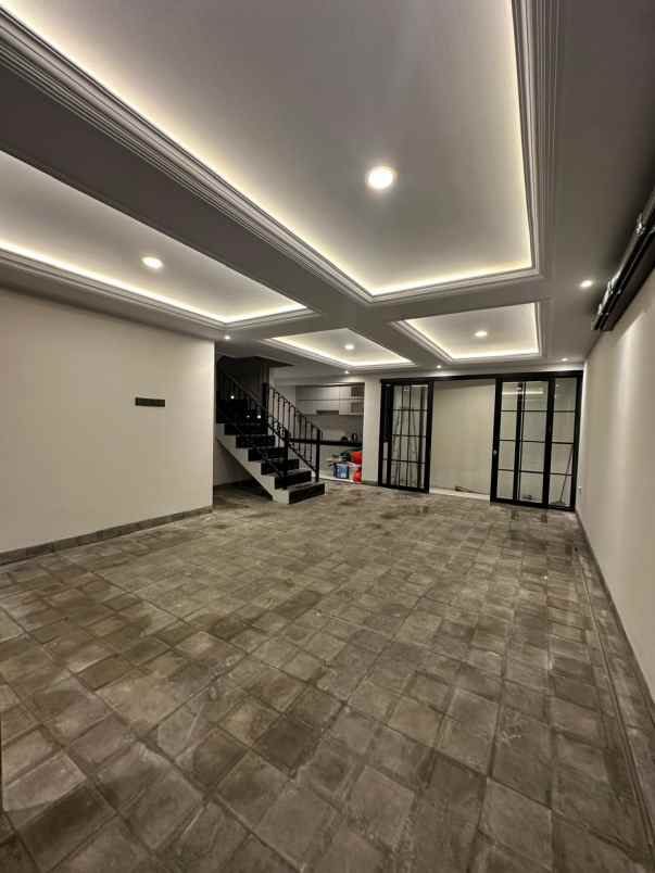 dijual rumah kahfi 1 jagakarsa jakarta