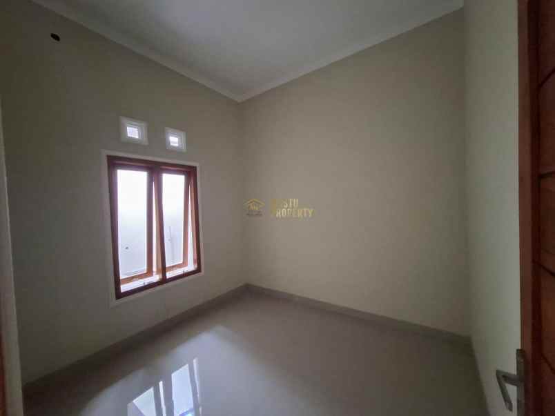 dijual rumah kalasan