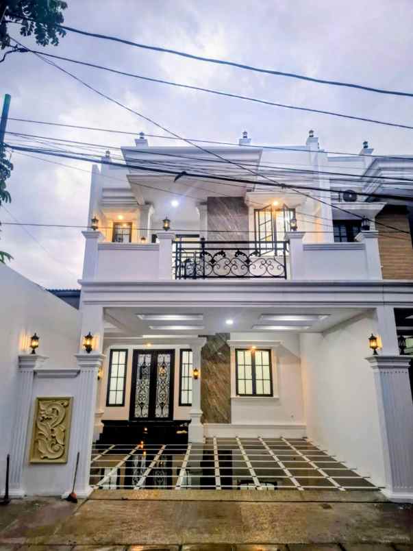 dijual rumah kalisari jakarta timur