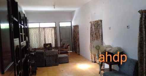 dijual rumah kampung karang mulya rt