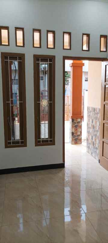 dijual rumah kayu gede paku jaya