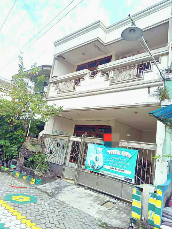 dijual rumah kebraon utama