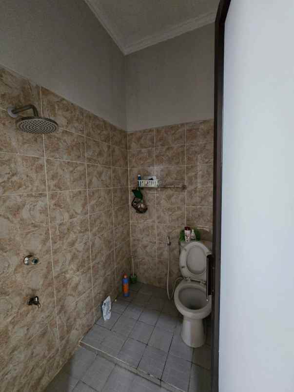 dijual rumah kelapa gading