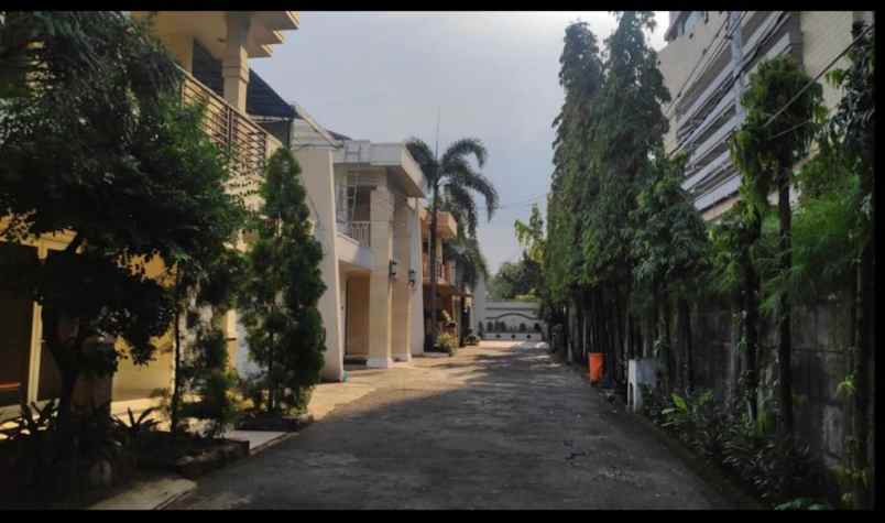 dijual rumah kemang