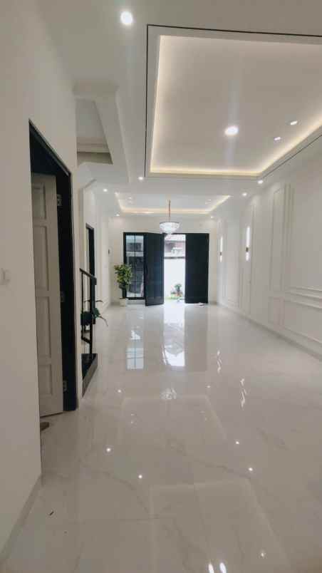 dijual rumah kencana lokasi bsd