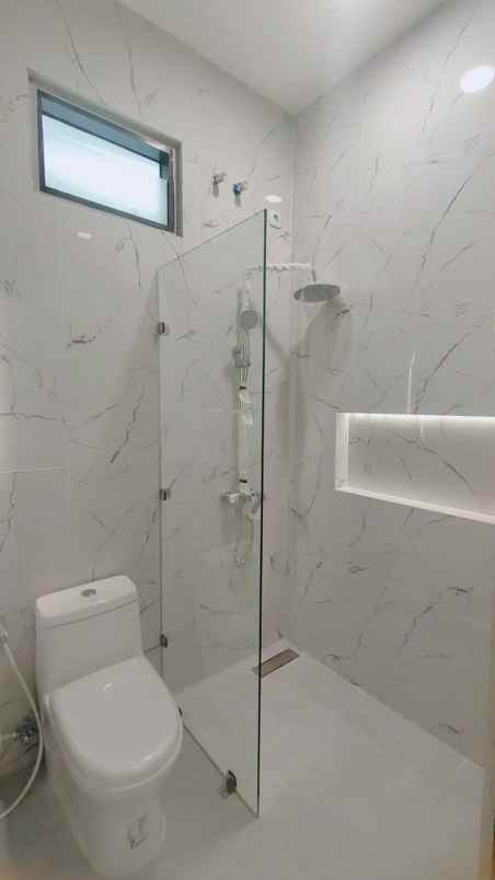 dijual rumah kencana lokasi bsd