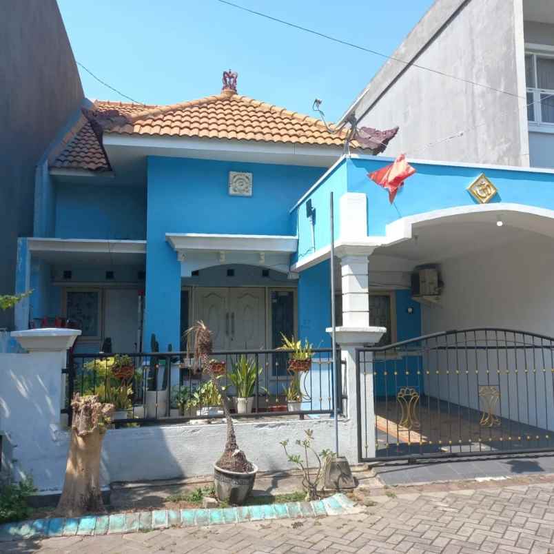 dijual rumah ketintang madya