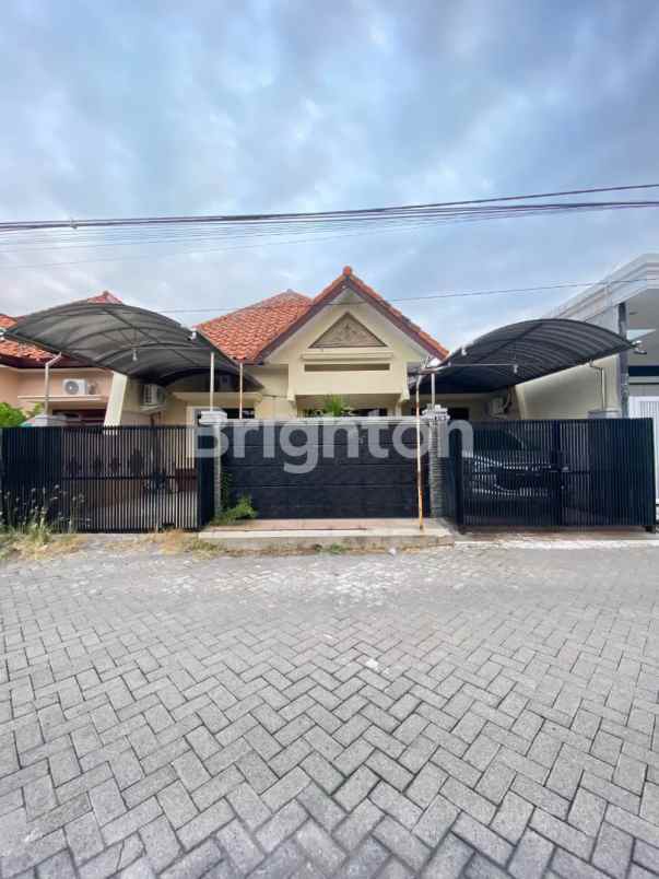 dijual rumah klampis