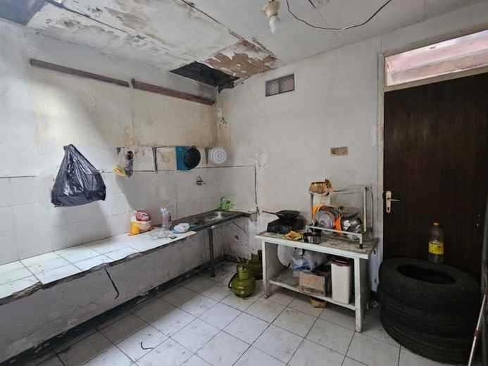 dijual rumah klampis semolo