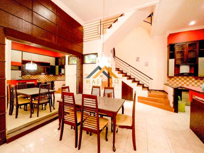 dijual rumah komplek cemara asri jalan kiwi