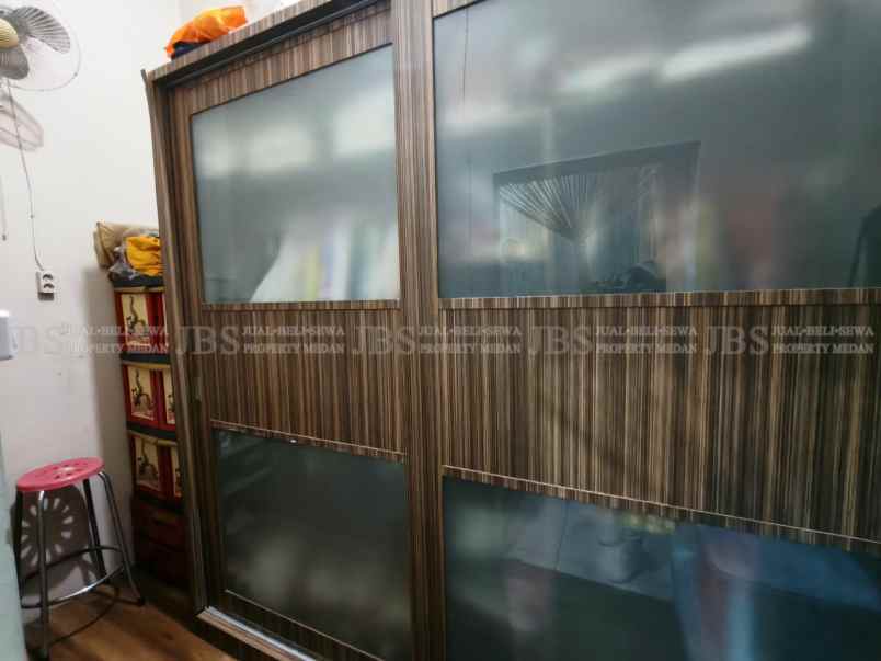 dijual rumah komplek cemara hijau jalan