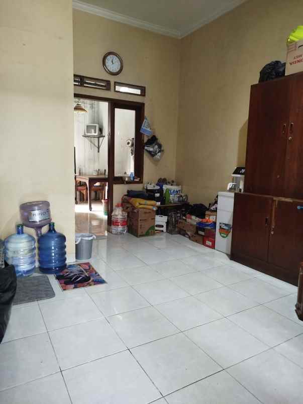 dijual rumah komplek ciganitri permai