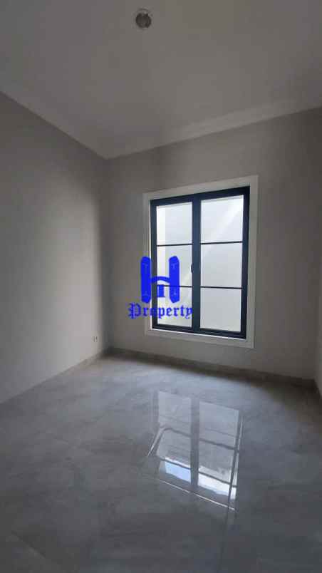 dijual rumah komplek citraland gama