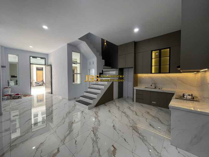 dijual rumah komplek icon estate jalan