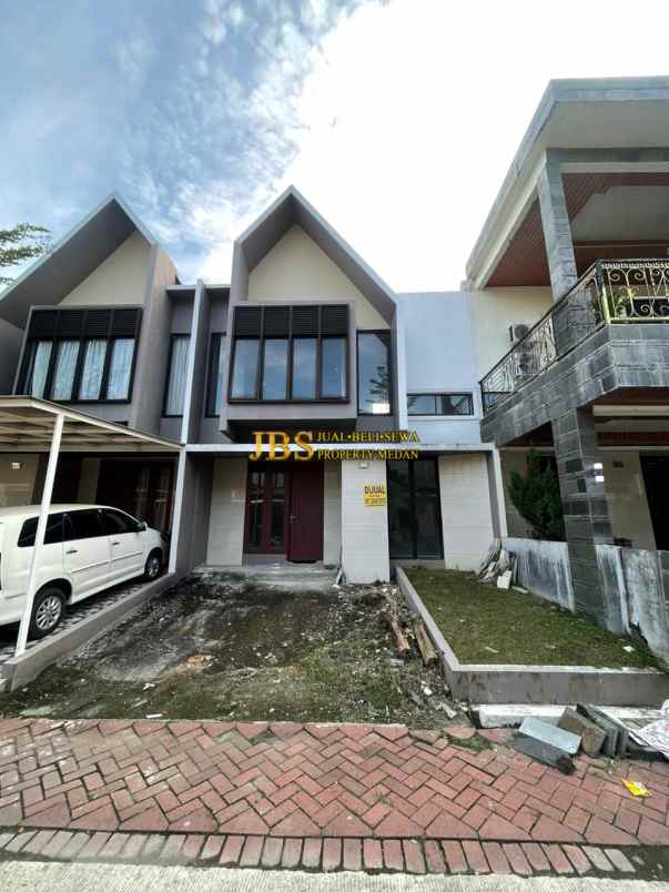 dijual rumah komplek mayfair residence