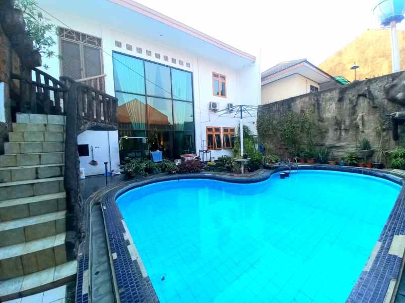 dijual rumah komplek pondok kelapa indah