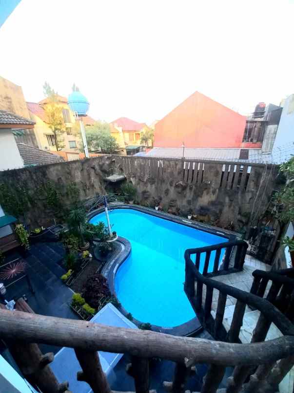 dijual rumah komplek pondok kelapa indah