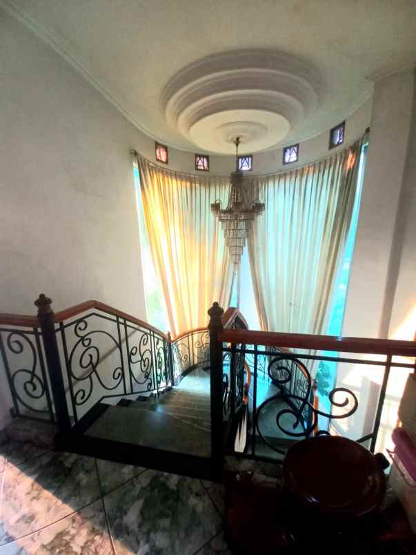 dijual rumah komplek pondok kelapa indah