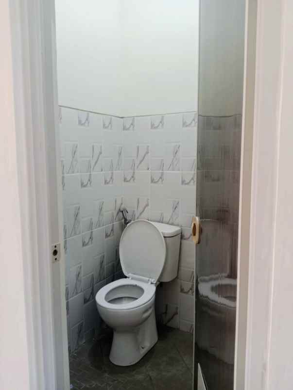 dijual rumah kujon