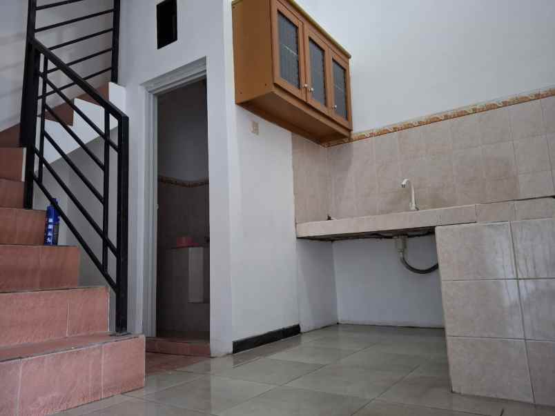 dijual rumah lebak