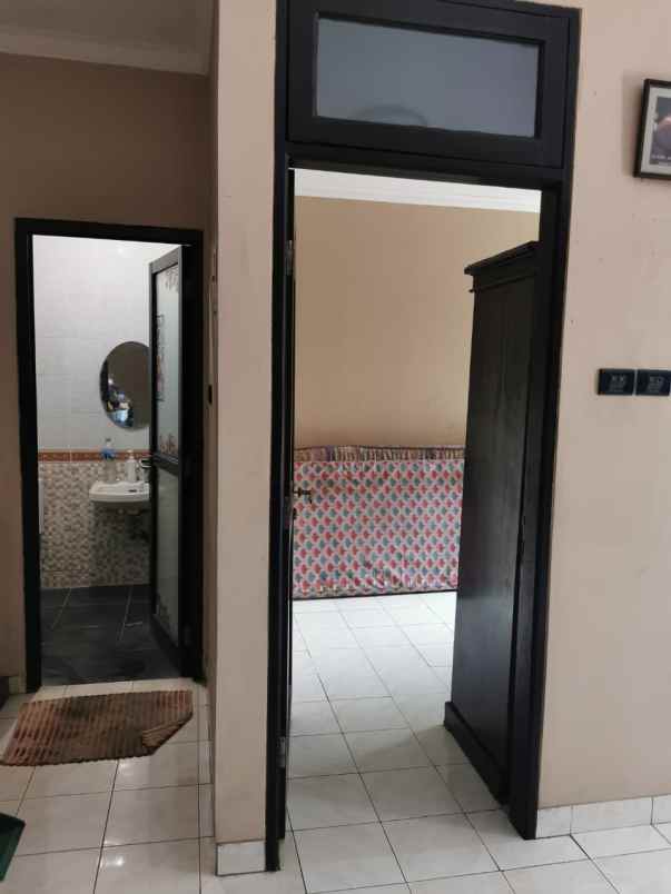 dijual rumah legenda wisata cibubur