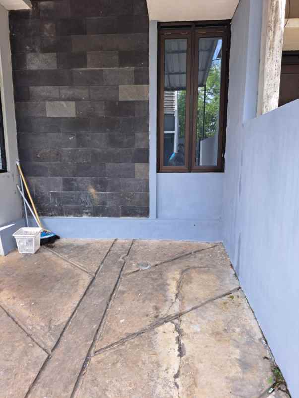 dijual rumah lokasi joyogrand lowokwaru kota malang