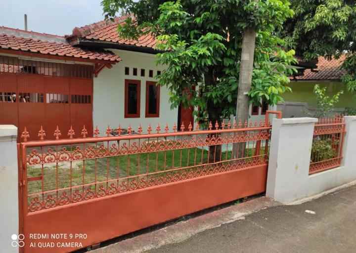 dijual rumah luas dan kokoh di jagakarsa