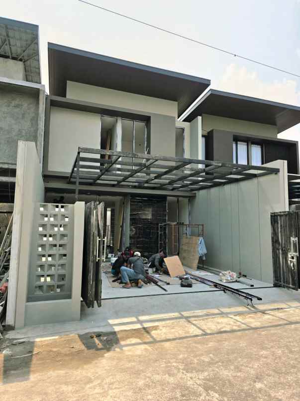 dijual rumah maguwoharjo