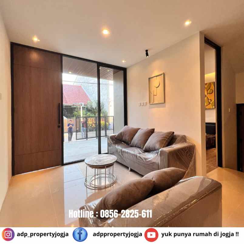 dijual rumah maguwoharjo depok sleman
