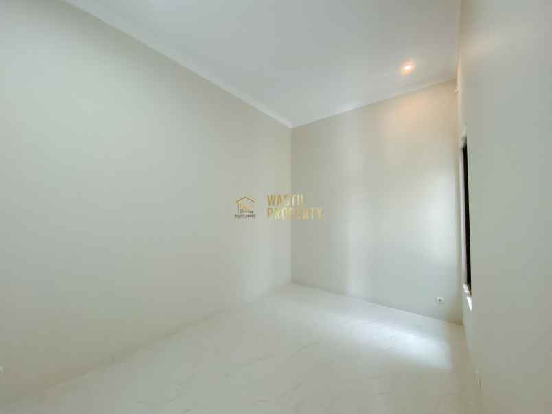 dijual rumah maguwoharjo kec depok kab