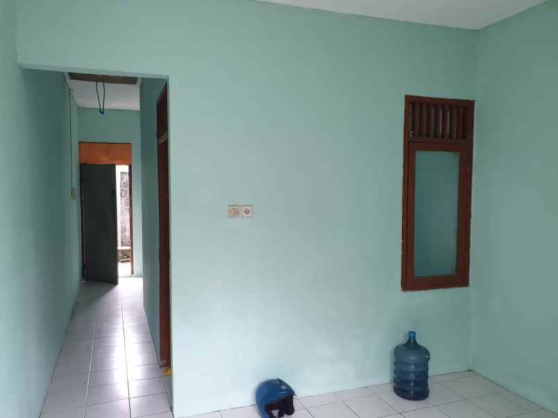 dijual rumah mampang