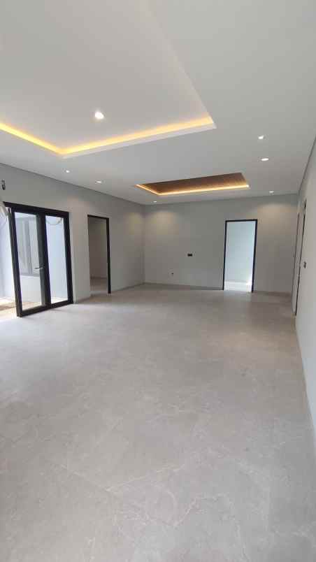 dijual rumah manyar jaya sukolilo surabaya
