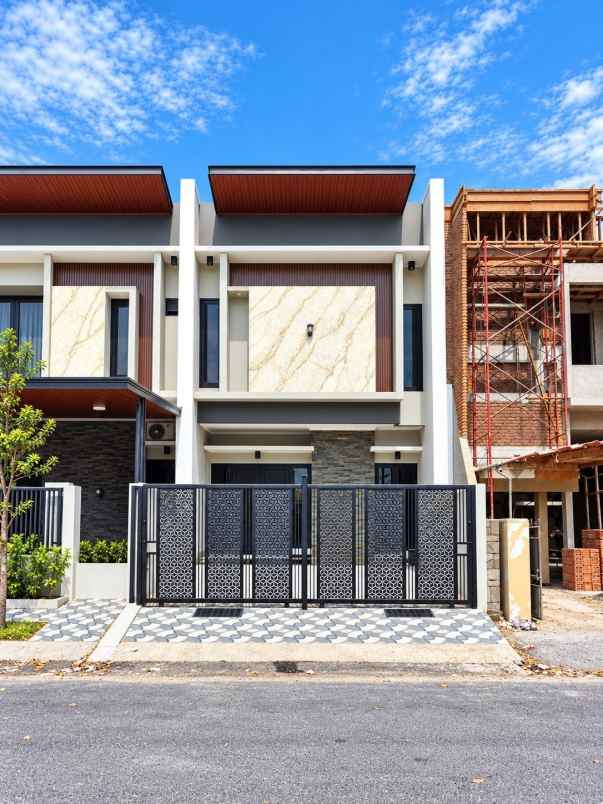 dijual rumah manyar rejo sukolilo surabaya