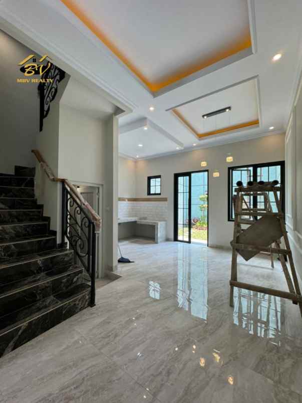 dijual rumah mbv253