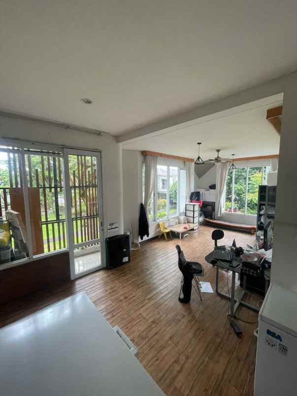 dijual rumah mewah town place residence cimahi