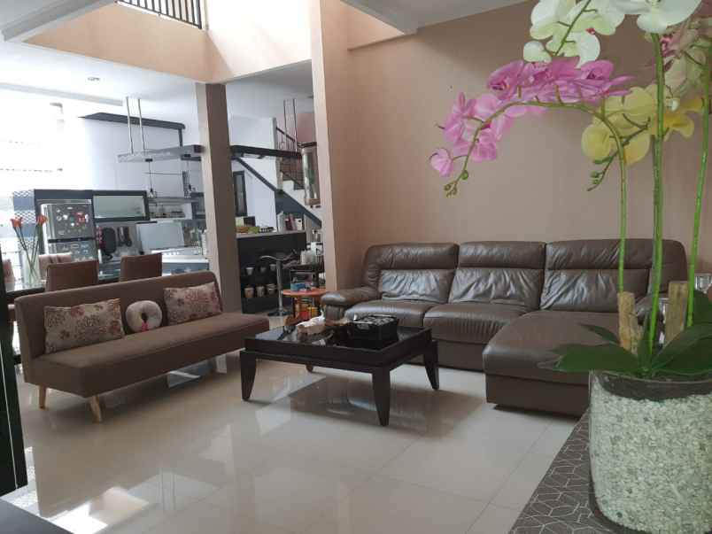 dijual rumah mitra dago antapani bandung