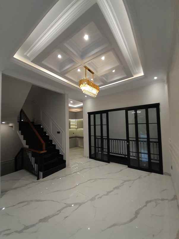 dijual rumah moh kahfi 1 jagakarsa