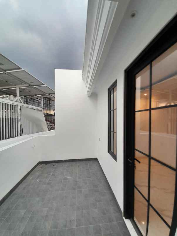 dijual rumah moh kahfi 1 jagakarsa