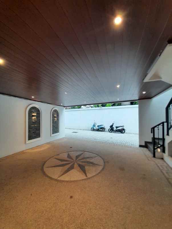 dijual rumah moh kahfi 1 jagakarsa