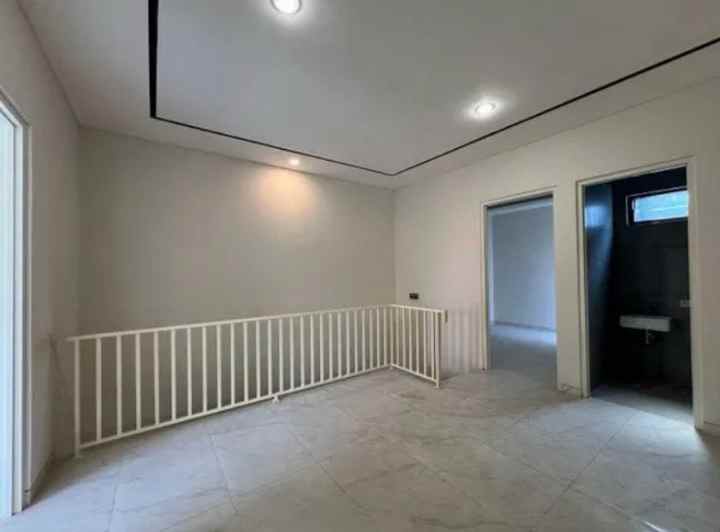 dijual rumah mulyosari