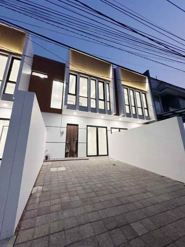 dijual rumah nirwana eksekutif surabaya