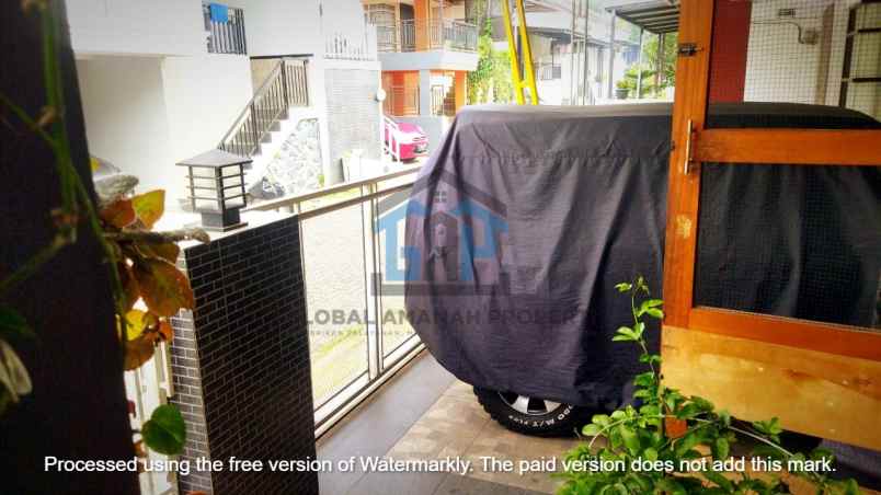 dijual rumah padaasih
