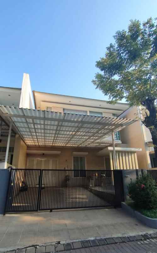 dijual rumah pakuwon city san diego