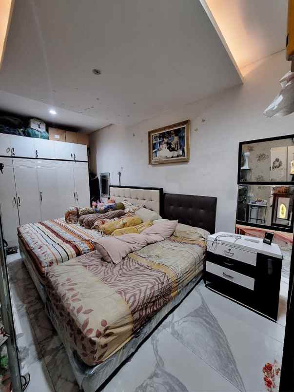 dijual rumah palma classica citraland