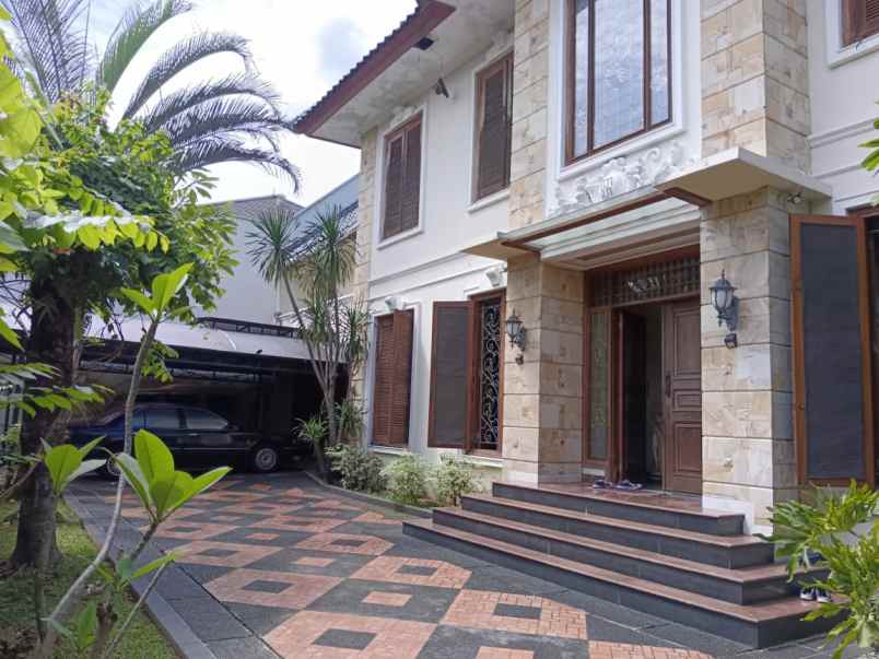 dijual rumah pancoran