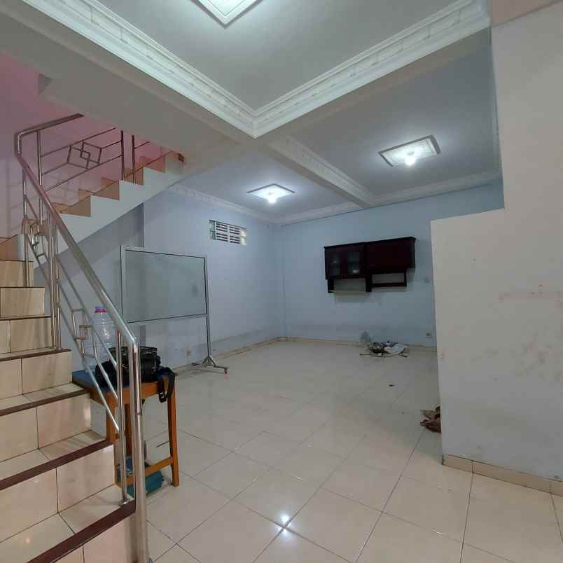 dijual rumah pandeyan