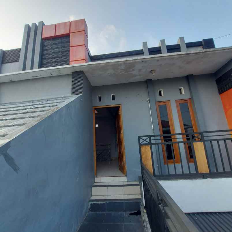 dijual rumah pandeyan