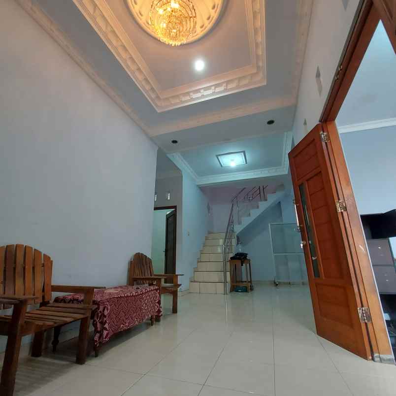 dijual rumah pandeyan