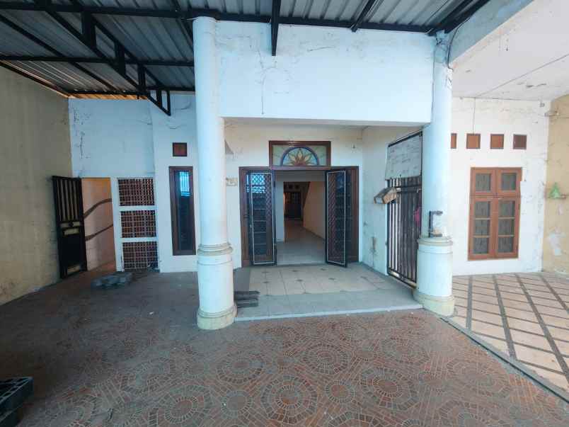 dijual rumah pantai mentari