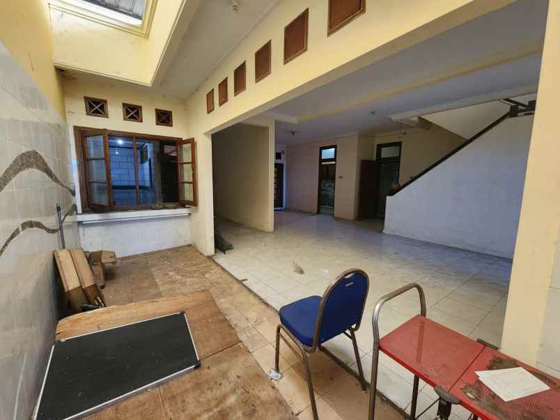 dijual rumah pantai mentari